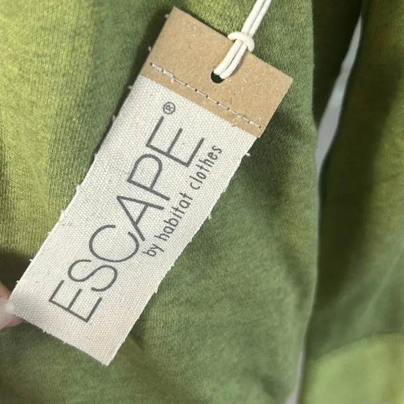HABITAT green oversized, pullover ,NWT .sea shell,casual, PTP 19.5  and 22.5” - Picture 9 of 13